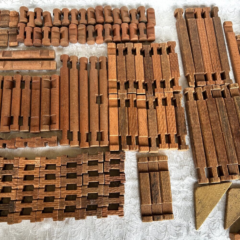 Vintage Licoln Log Toys 230 pc - Picture 3 of 6